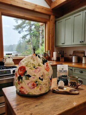 Vintage Floral Fabric Tea Cosy - Insulated Teapot Cover